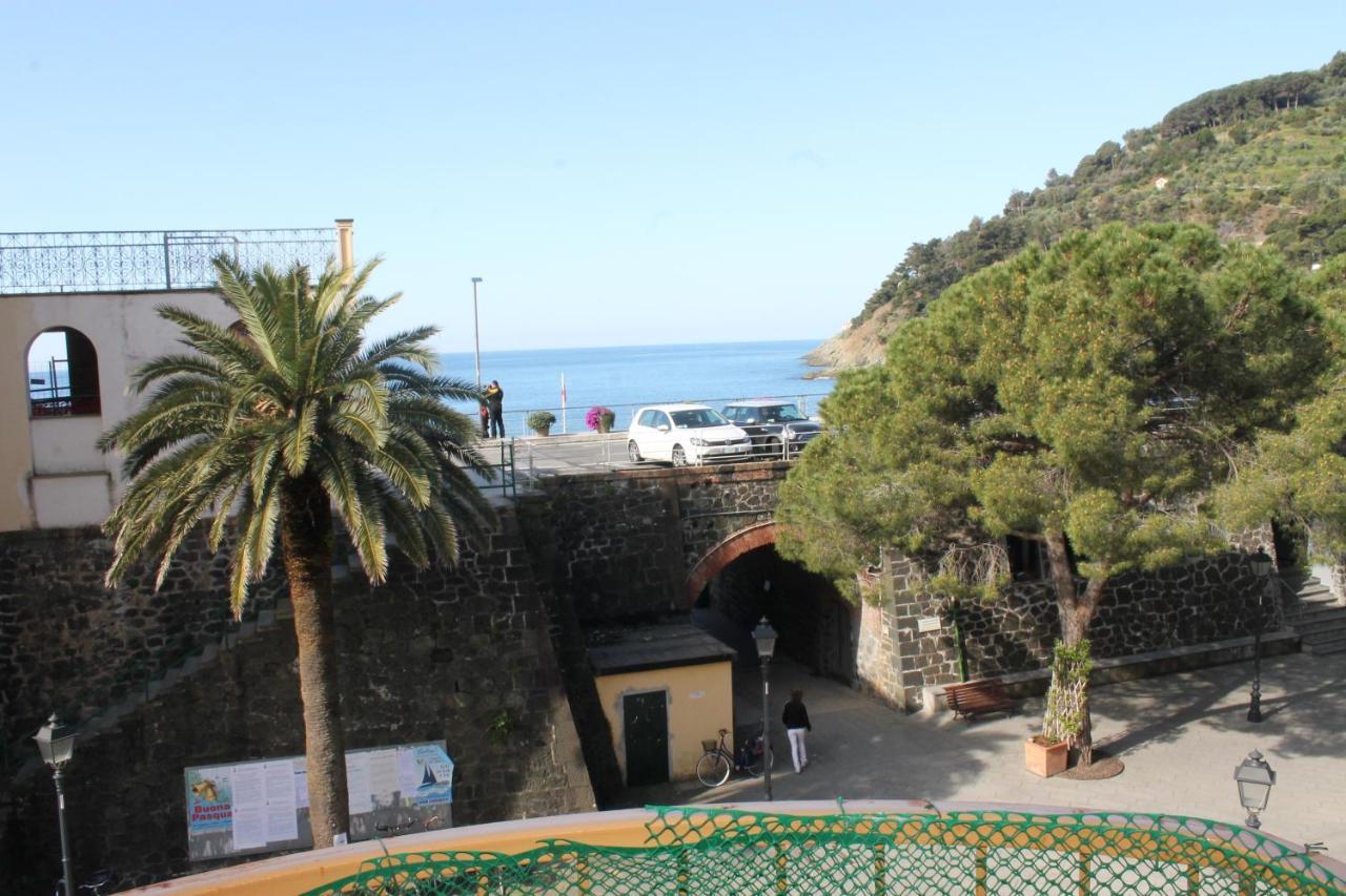 La Porta Delle 5 Terre Trilocali Apartman Bonassola Szoba fotó